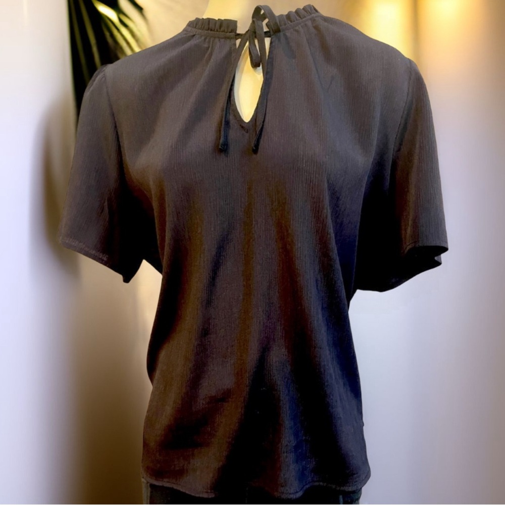 Nine West XL short sleeve keyhole ruffle collar flowy silky blouse top